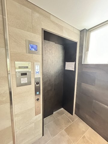神戸元町Noahのロビー