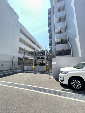 神戸元町Noahの駐車場