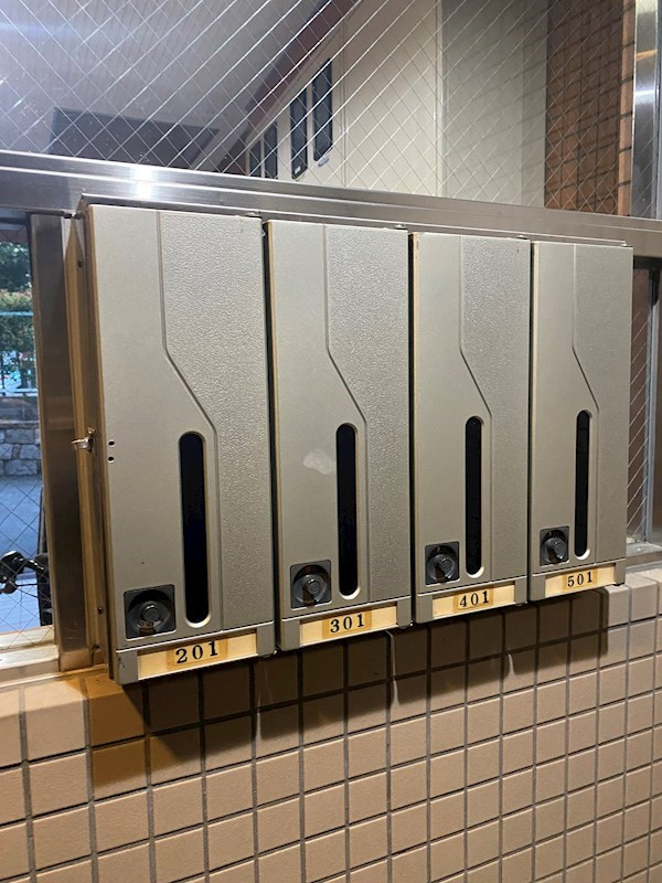 スクエア下山手の外観