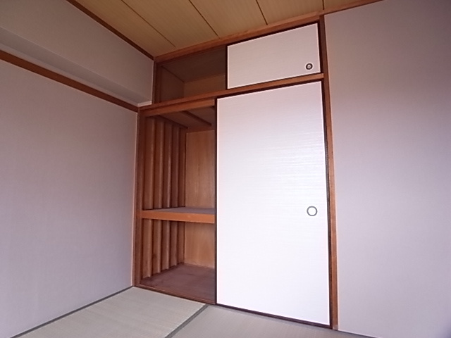 サンライフ大津和の収納