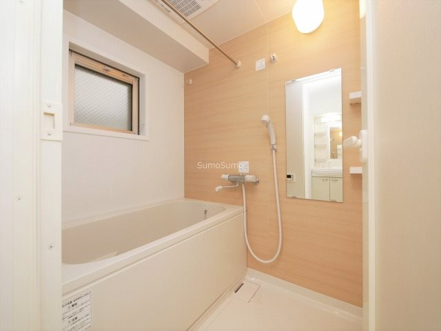 フレンシアノイエ内本町の浴室