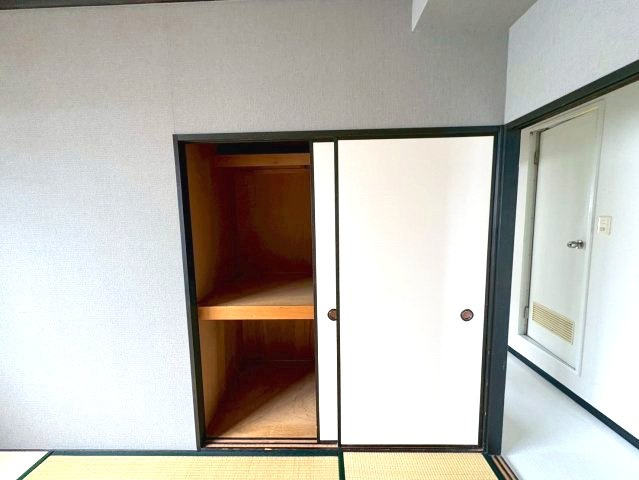 新栄プロパティー藤が丘の収納