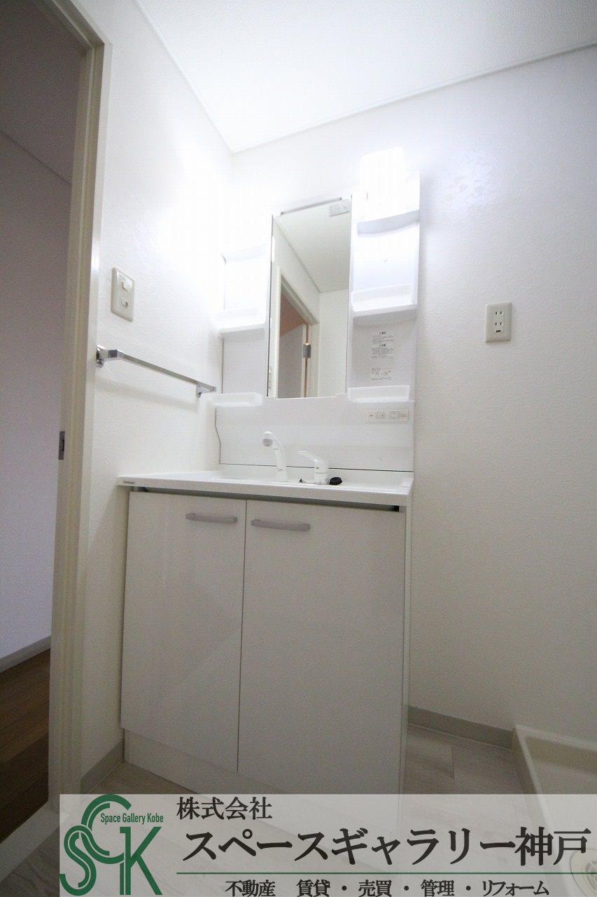 サンライフ大津和の洗面所|※お部屋により仕様が異なる場合があります※