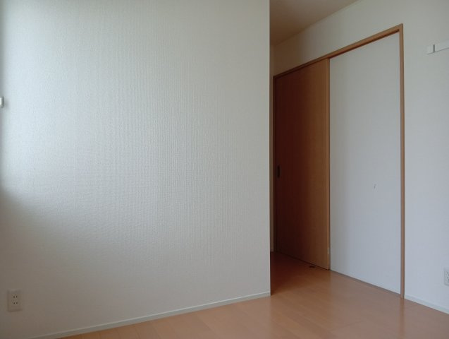 【寝室】