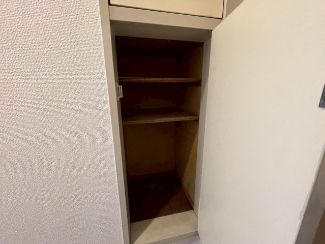 たっぷりとした収納スペースです