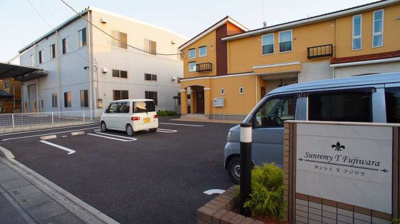 駐車スペースもあります