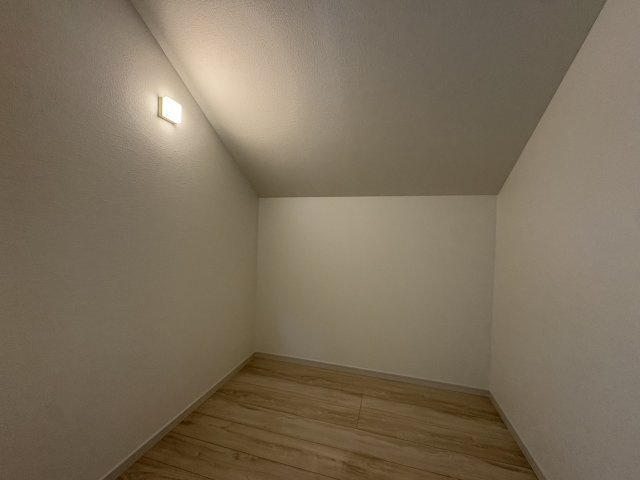 カースペース2台／LDK約25帖／瀬谷区瀬谷2丁目の洋室