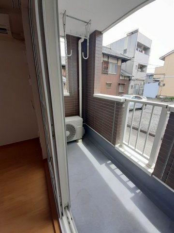ＪⅡ・ＹＯＳＨＩＤＡのバルコニー