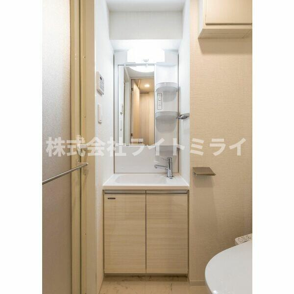 エルフォルテ東京ＥＡＳＴの独立洗面台| 