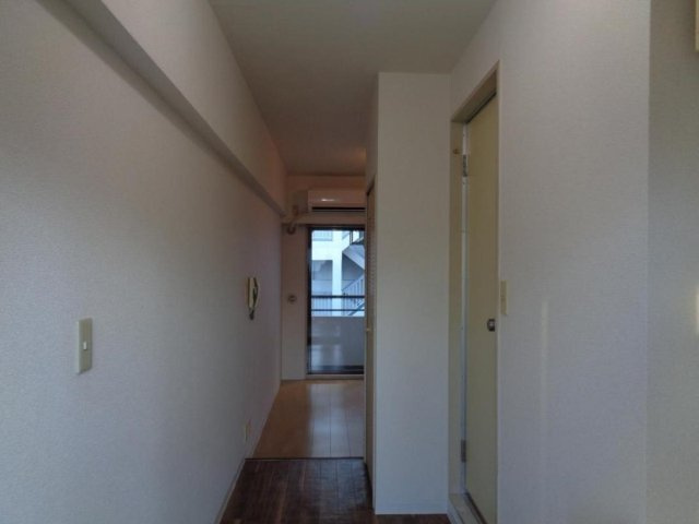 ゆったりとした玄関です
