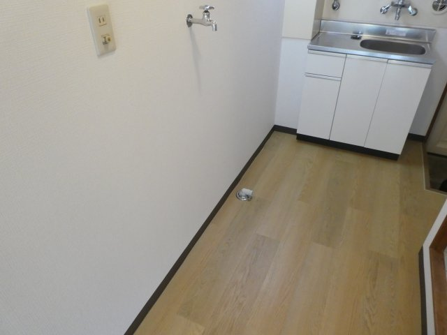 洗濯機置場はもちろん室内にあります。