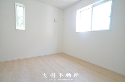【洋室】 | 座間市相模が丘3丁目　新築戸建て　全3棟【仲介手数料無料】 | 2階　洋室3（5.2帖）