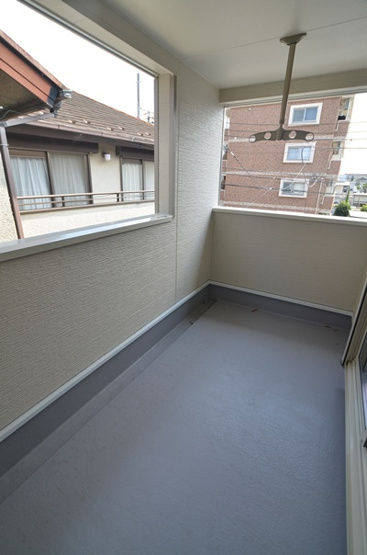 【バルコニー】 | 座間市相模が丘3丁目　新築戸建て　全3棟【仲介手数料無料】