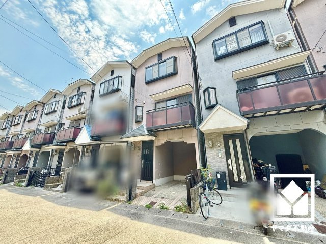 伏見区羽束師志水町の外観