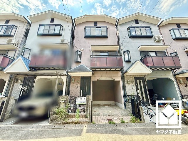 伏見区羽束師志水町の外観