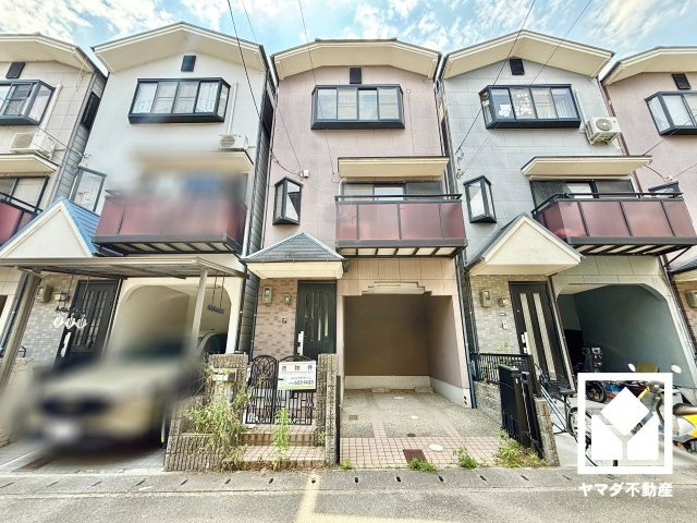 伏見区羽束師志水町の外観