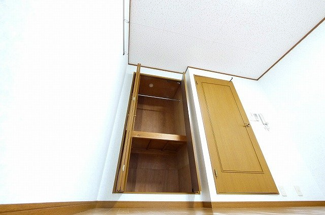 プレミール新大宮の収納|ちょっとした収納スペースも充実しています