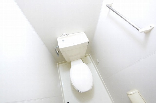 プレミール新大宮のトイレ|ゆったりとした空間のトイレです