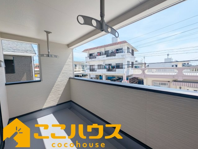 中城村北浜第4　新築戸建て　全5棟　5号棟のバルコニー|【施工例】※同施工の別物件写真