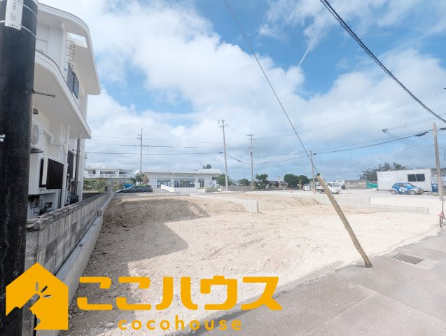 中城村北浜第4　新築戸建て　全5棟　5号棟の前面道路含む現地写真|9月下旬完成予定！同仕様同施工の物件もご案内可能です♪