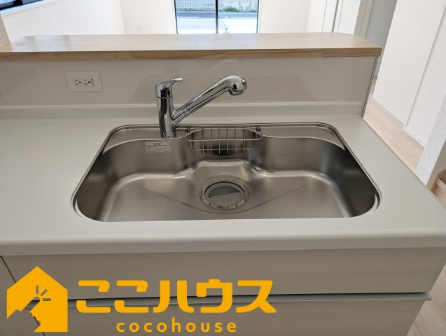 中城村北浜第4　新築戸建て　全5棟　5号棟のキッチン|【施工例】※同施工の別物件写真