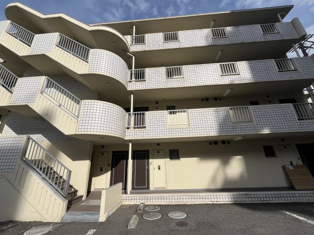 旭マンションの外観
