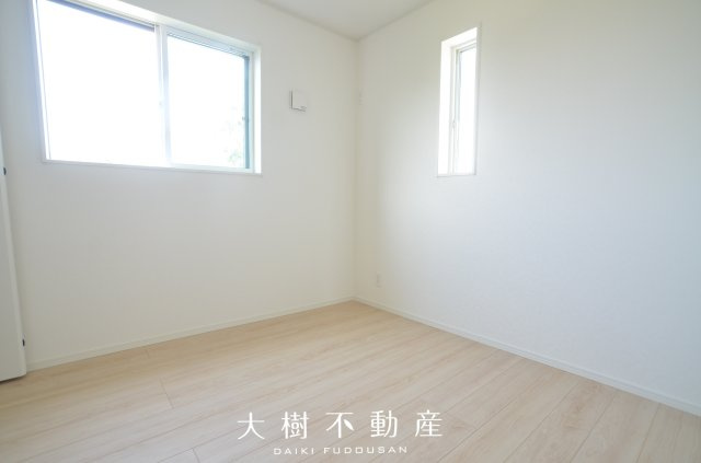 【洋室】 | 座間市相模が丘3丁目　新築戸建て　全3棟【仲介手数料無料】 | 2階　洋室3（4.5帖）