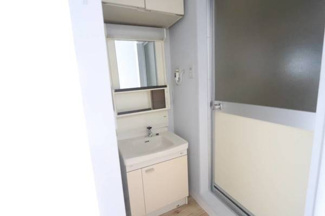 【洗面所】 | ビレッジハウス紀三井寺3号棟 | ビレッジハウスの同一物件・同一タイプの間取りの写真です