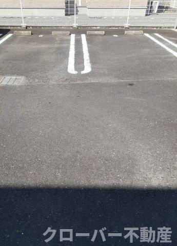 カーサ　フェリーチェの駐車場