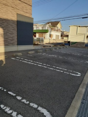 【駐車場】 | ラポール西庄 | 駐車場です