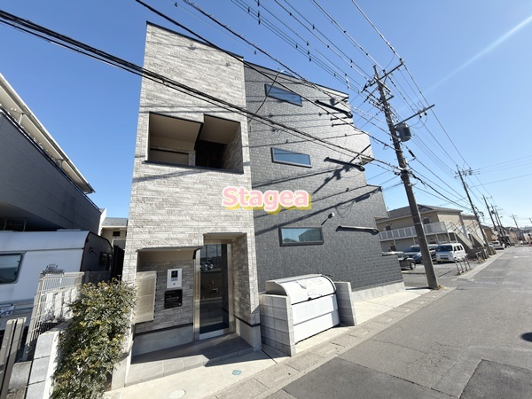 CRASTINE三橋の外観