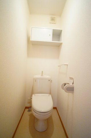 フォレストタウンⅡのトイレ|ゆったりとした空間のトイレです