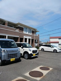 【駐車場】 | オータム　ムーン | カースペースがあります