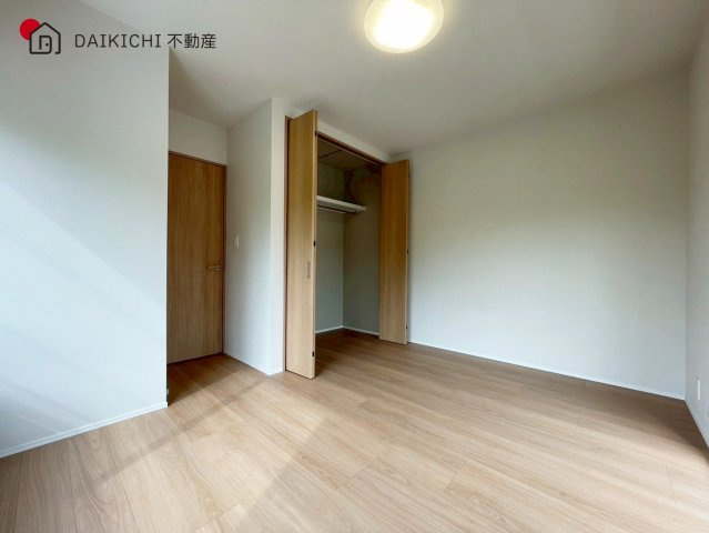 【寝室】 | 鴻巣市中央7　中古戸建