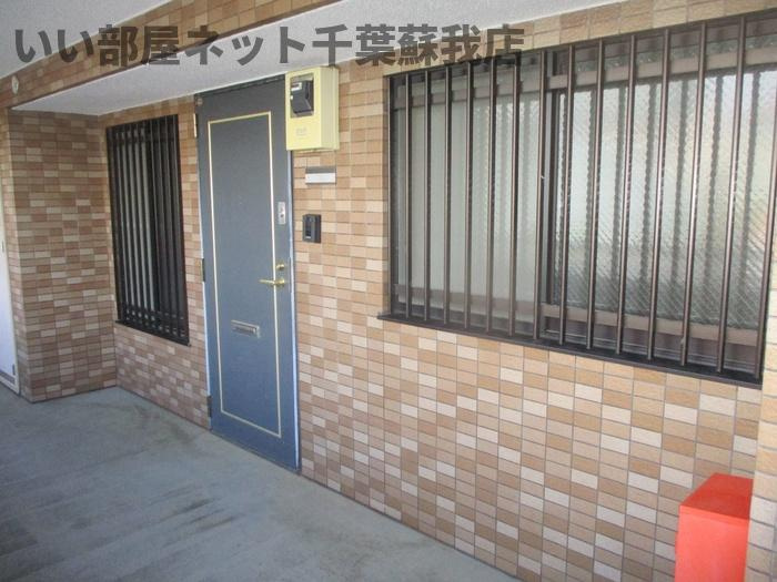 グリーンパークおゆみ野の玄関|明るい玄関です