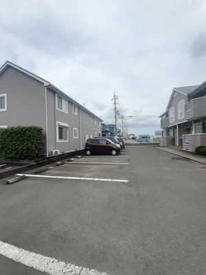 【駐車場】 | エトワール明石Ⅰ | 駐車場があります