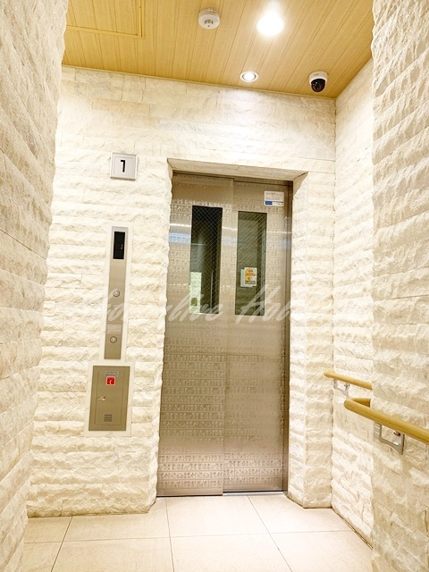 新八ビル3号館のその他共用部分|エレベーター完備♪