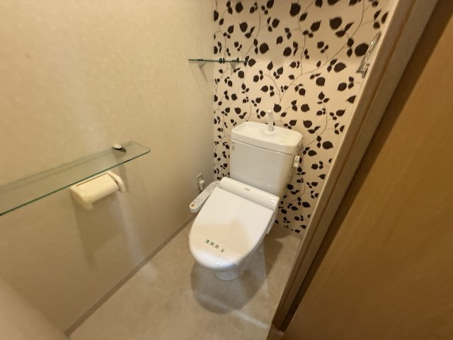 イーズコート桃山台のトイレ