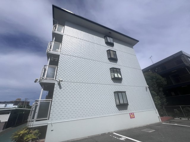 メゾン大津和の外観