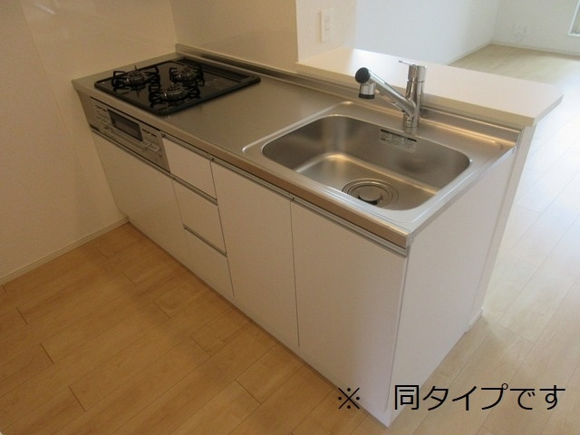 MUKO7SKT2のキッチン
