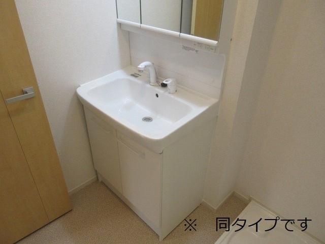 MUKO7SKT2の洗面所