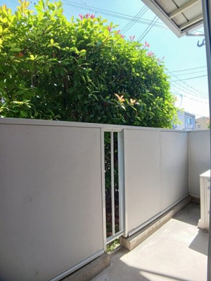 【バルコニー】 | セーリウス梅原Ⅱ | バルコニー付きです
