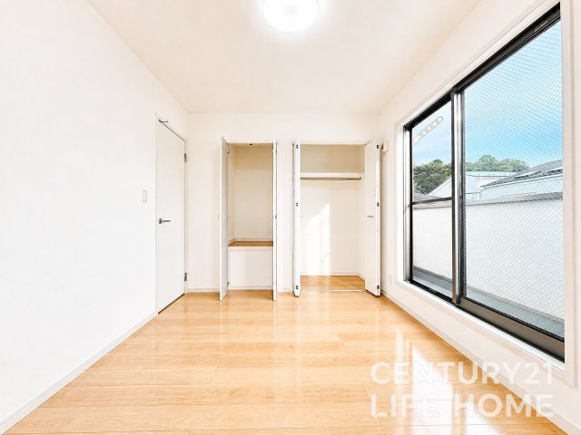 【洋室】 | グリーンライン「高田」中古戸建 | 個人の部屋や寝室として使える洋室です