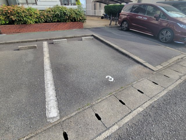 サンポート池上の駐車場