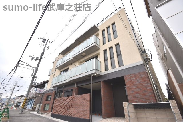 光Haus＋の外観