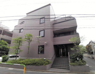 メゾンシャルマンの画像
