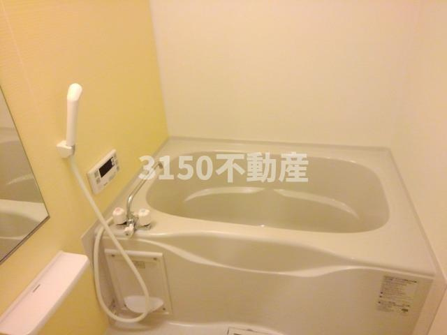 フィア　クレーの浴室|きれいなお風呂です