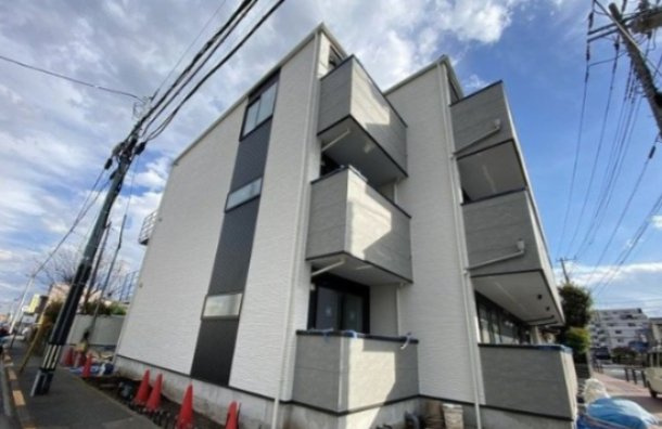 青梅市東青梅３丁目のアパートの外観