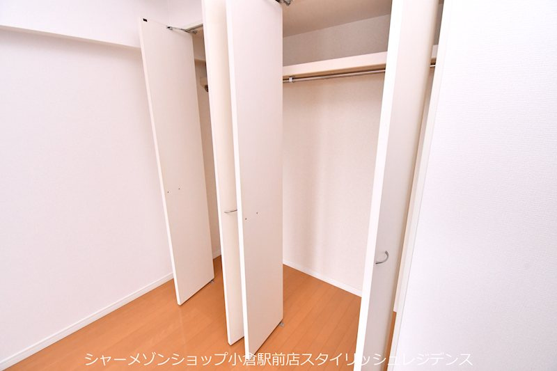 シャトレ大手町Ｎ棟の収納