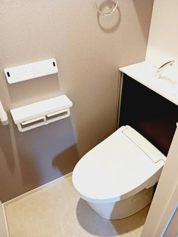 プラウド　シティ　南大塚　Ｆのトイレ|コンパクトで使いやすいトイレです